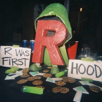 Robinhood meme 33: 04 blurry flash letter r mascot